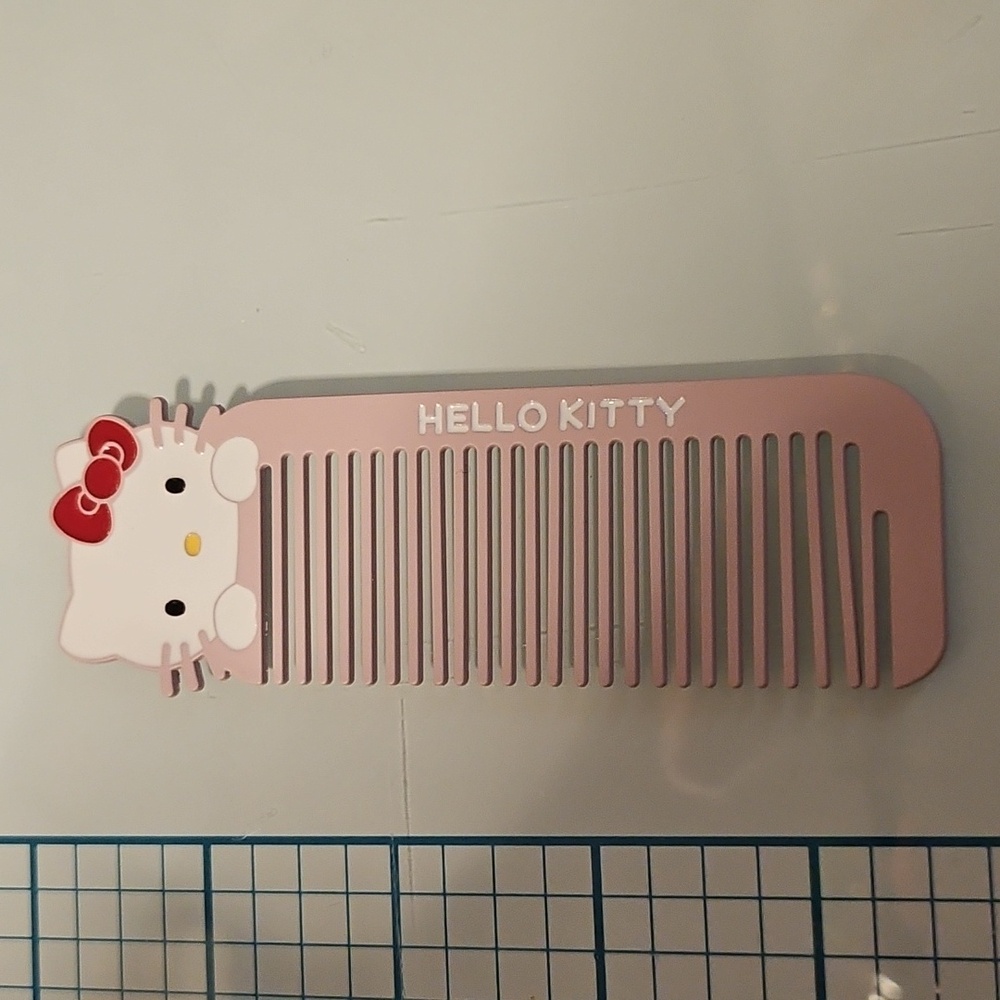 Hk comb